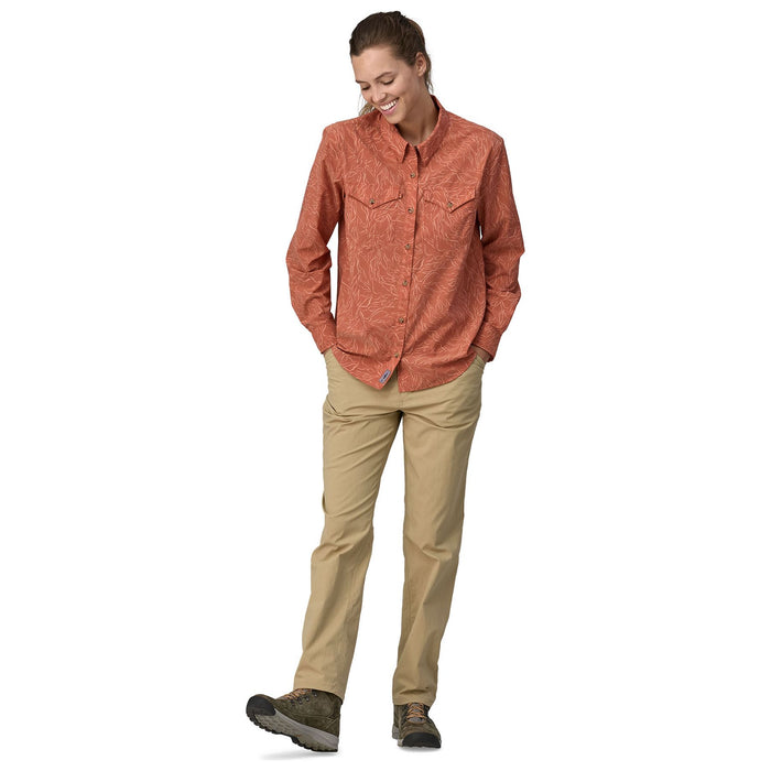 Patagonia Women's L/S Sun Stretch Shirt Over Under Water: Sienna Clay Image 02