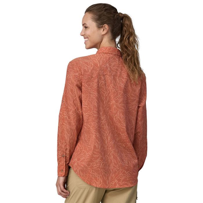 Patagonia Women's L/S Sun Stretch Shirt Over Under Water: Sienna Clay Image 04
