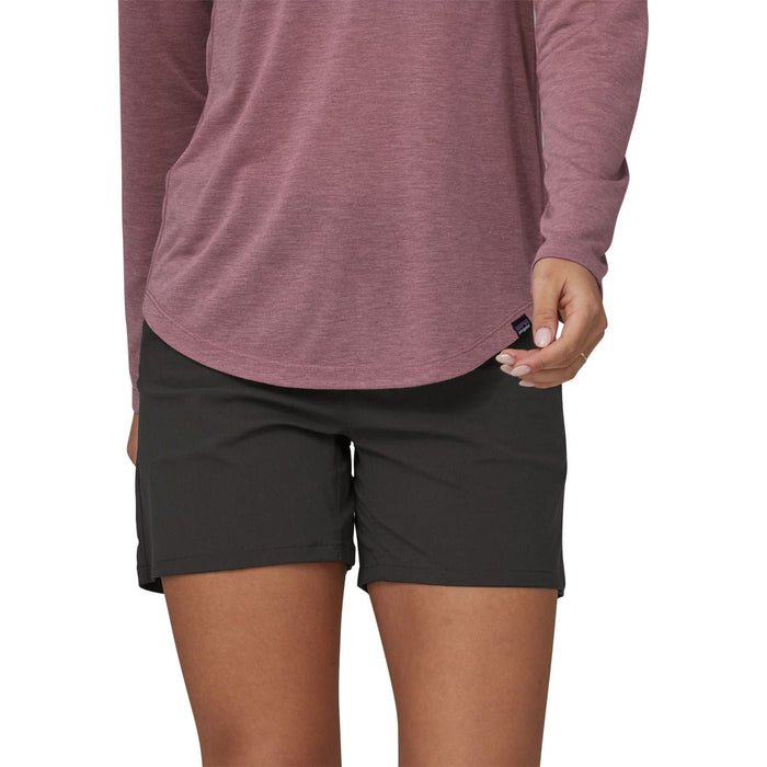 Patagonia Women's Quandary Shorts Black Image 02