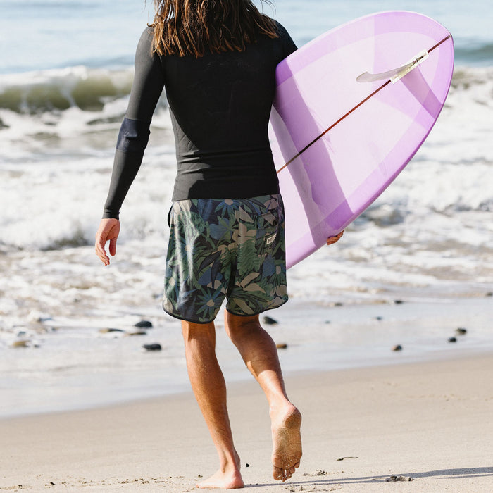 Howler Brothers Bruja Boardshorts Tropical Dimension : Antique Black Image 07