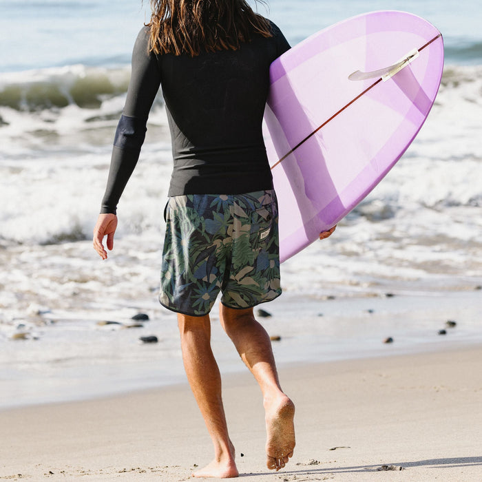 Howler Brothers Bruja Boardshorts Tropical Dimension : Antique Black Image 07