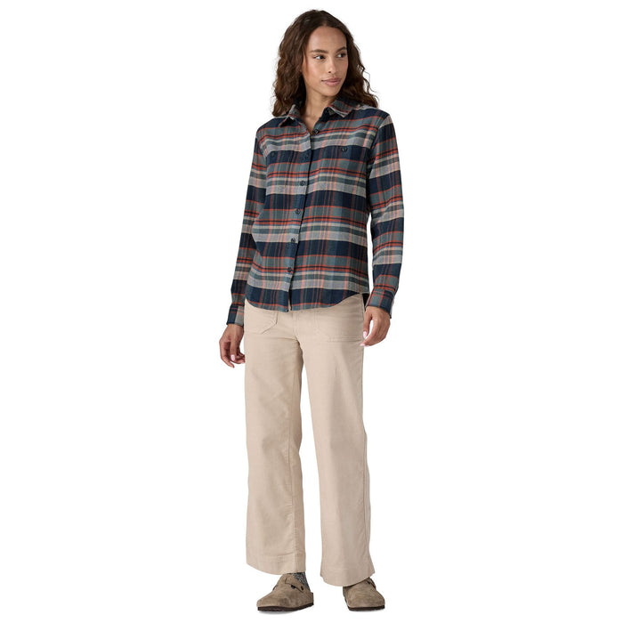 Patagonia Women's Fjord Flannel Shirt Adventurer: Smolder Blue Image 02