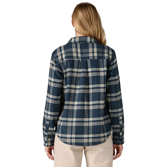 Patagonia Women's Fjord Flannel Shirt Old Spruce: Sunken Blue Image 03