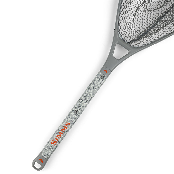 Simms Daymaker Boat Net Short Handle Pebble Steel Image 03