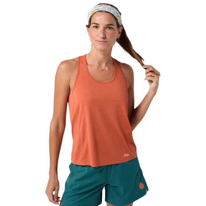 Stio Women's Lucent Tank Hot Sauce Image 03