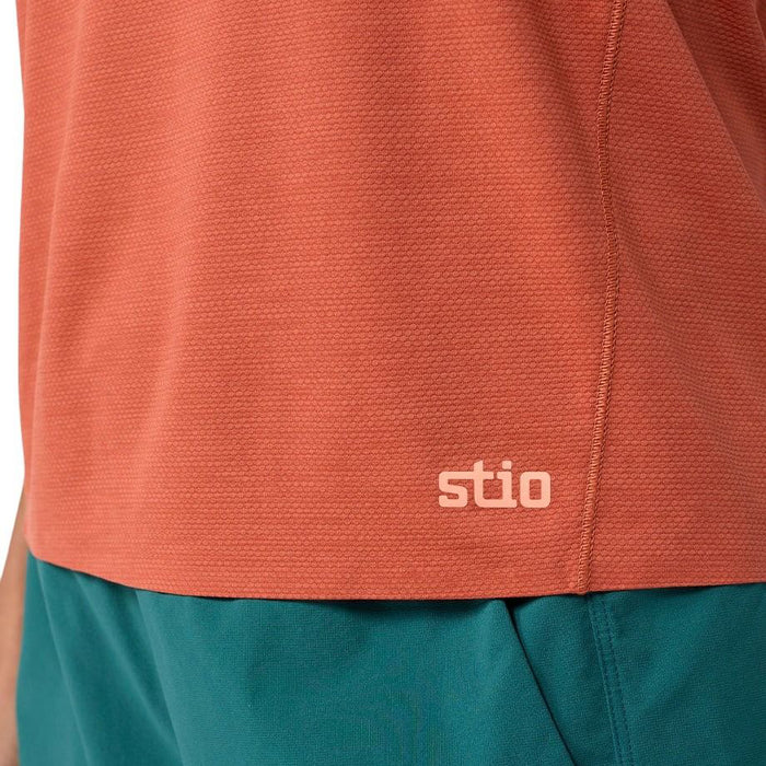 Stio Women's Lucent Tank Hot Sauce Image 08