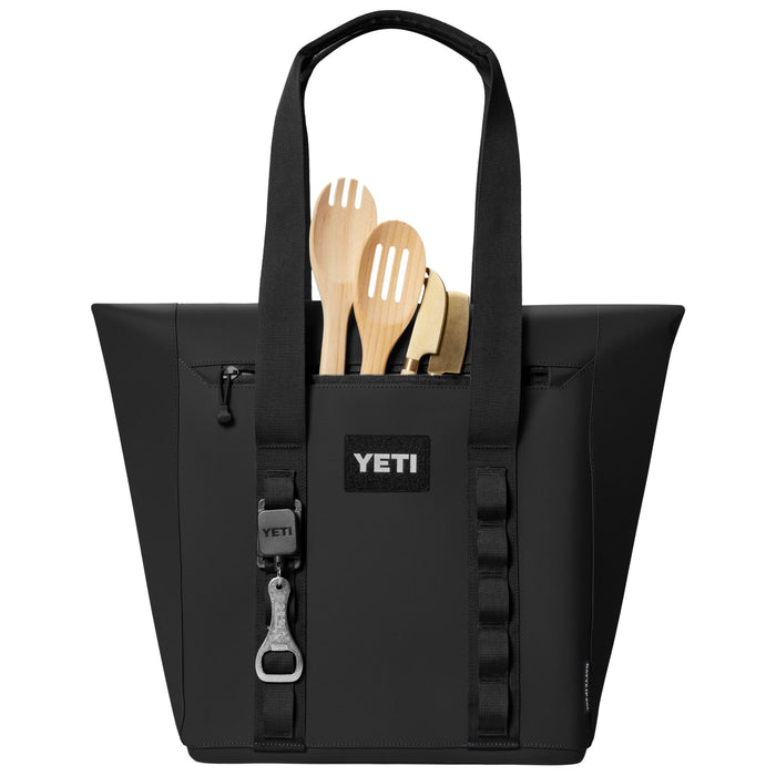 YETI Daytrip Insulated Tote Bag 20L Black Image 03