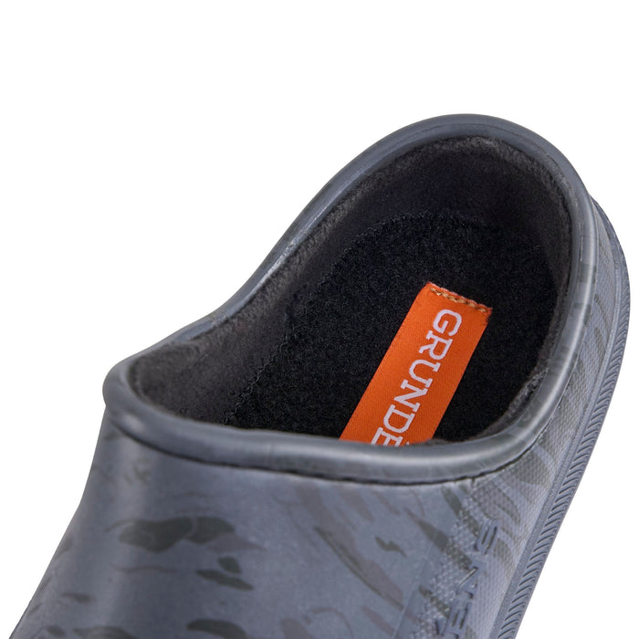 Grundens Men's Fish-On Slip-On Fleece Blackbeard Image 07