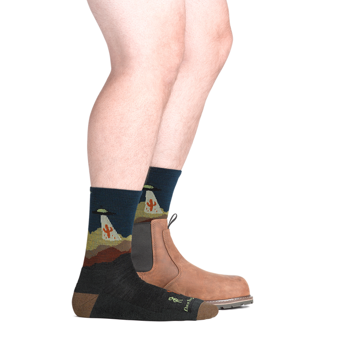 Darn Tough Mens Spaced Out Micro Crew Lightweight Cushion Hiking Socks