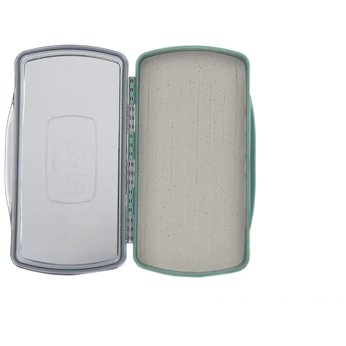 Fishpond Tacky Pescador Fly Box Clear Medium Dynamic Foam Image 02