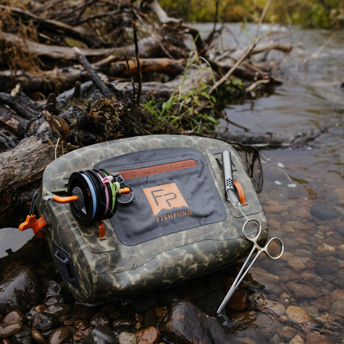 Fishpond Thunderhead Submersible Lumbar Eco Shadowcast Camo Image 04